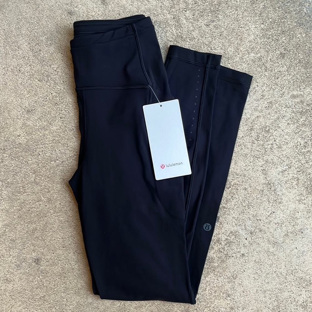 LULULEMON Swift Speed HR Tight 28” *BR Leggings: Size 4